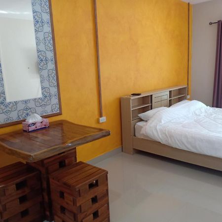 Mem Homestay Chumphon Exteriör bild
