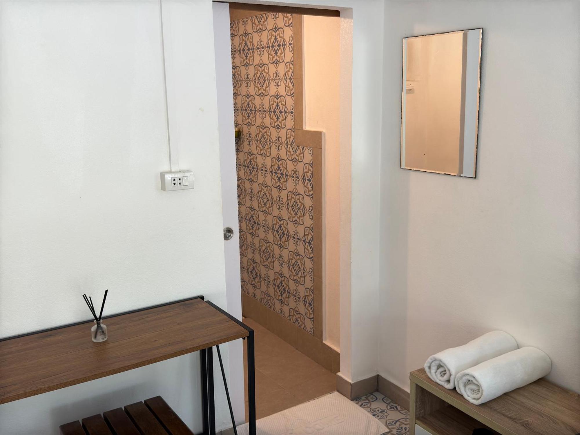 Mem Homestay Chumphon Exteriör bild
