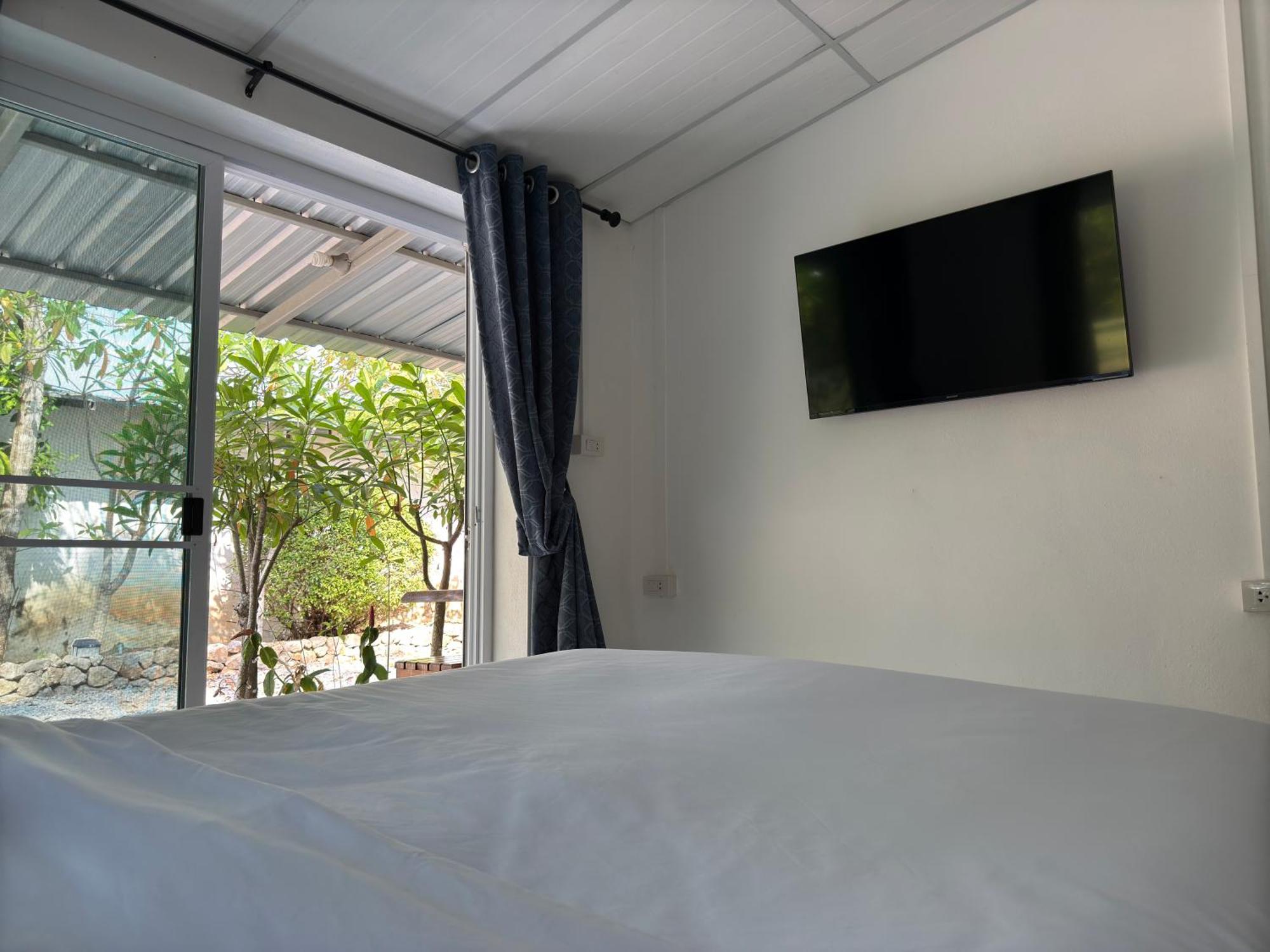 Mem Homestay Chumphon Exteriör bild