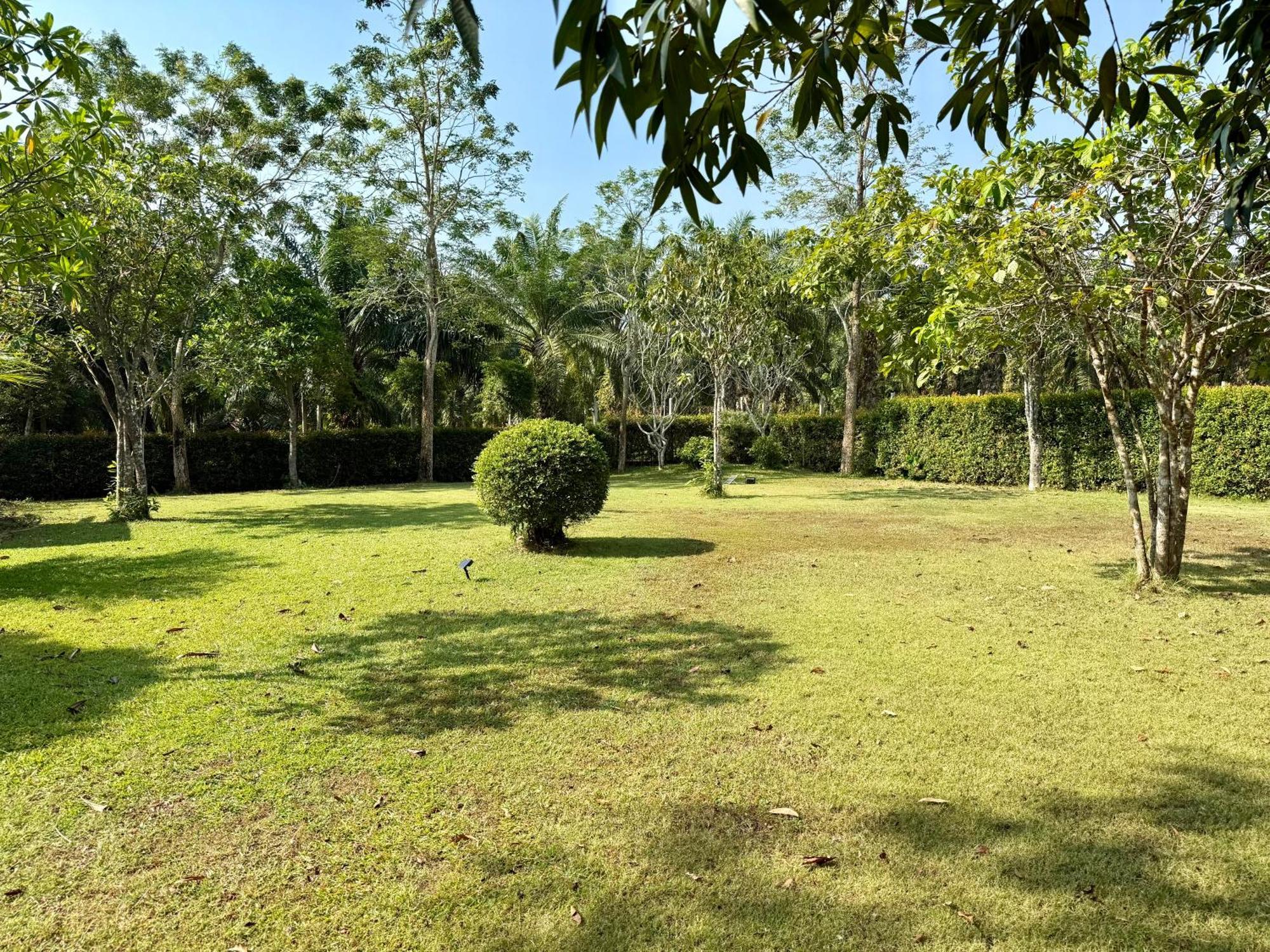 Mem Homestay Chumphon Exteriör bild